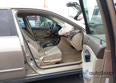 2007 Honda Accord 2.4 Lx z USA, uszkodzony, nr VIN 1HGCM56487A062163